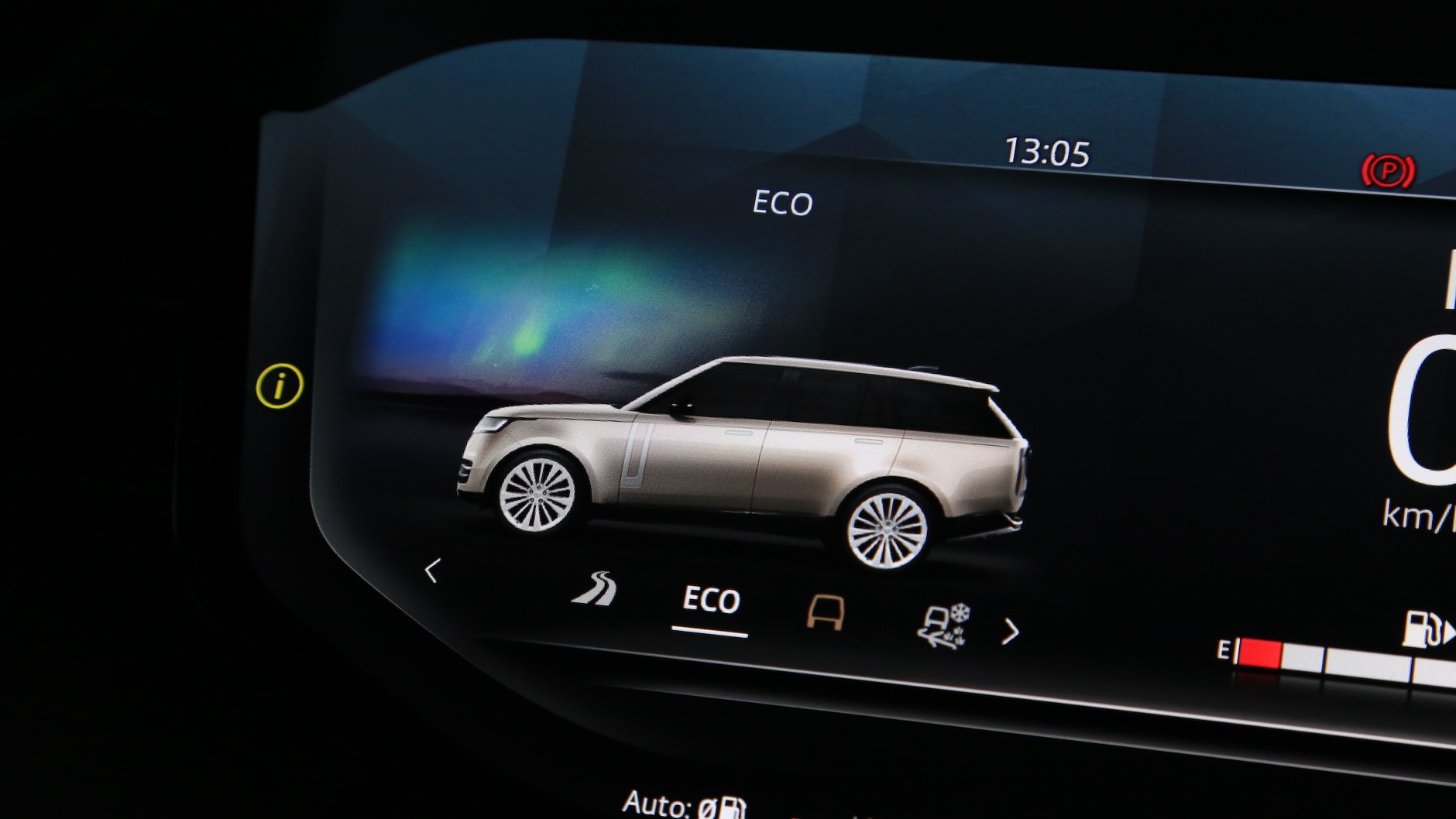 Range Rover LWB P530 First Edition (2022 r., 5. generacja)