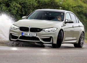 BMW M3 Competition - Nie chce jechać prosto