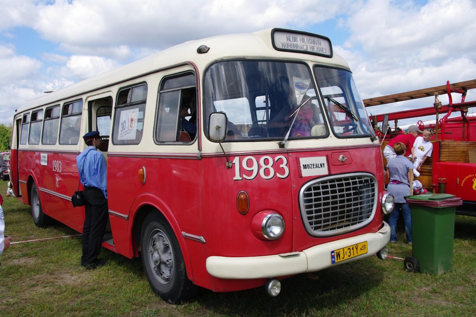 Gdzie pojechać oldtimerem?