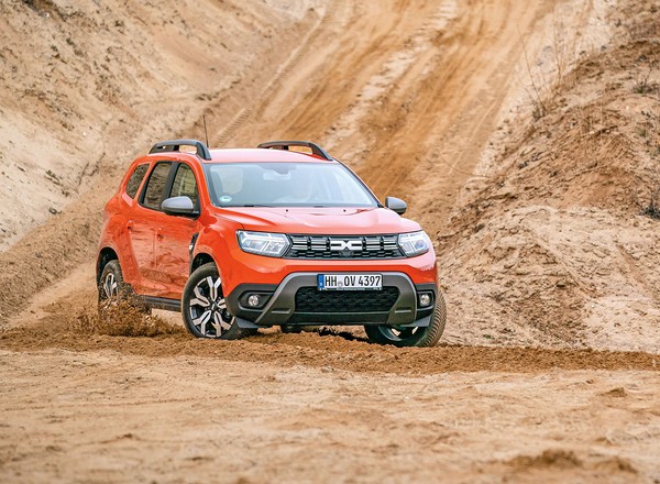Dacia nie będzie już tylko "tanim autem". Szef designu zaskakuje odważnymi planami