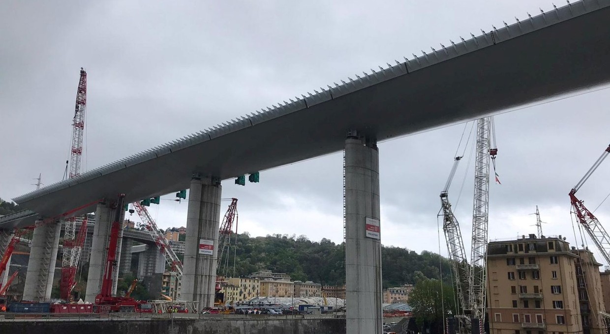 Katastrofa na autostradzie A10 w Genui – wiadukt już odbudowany