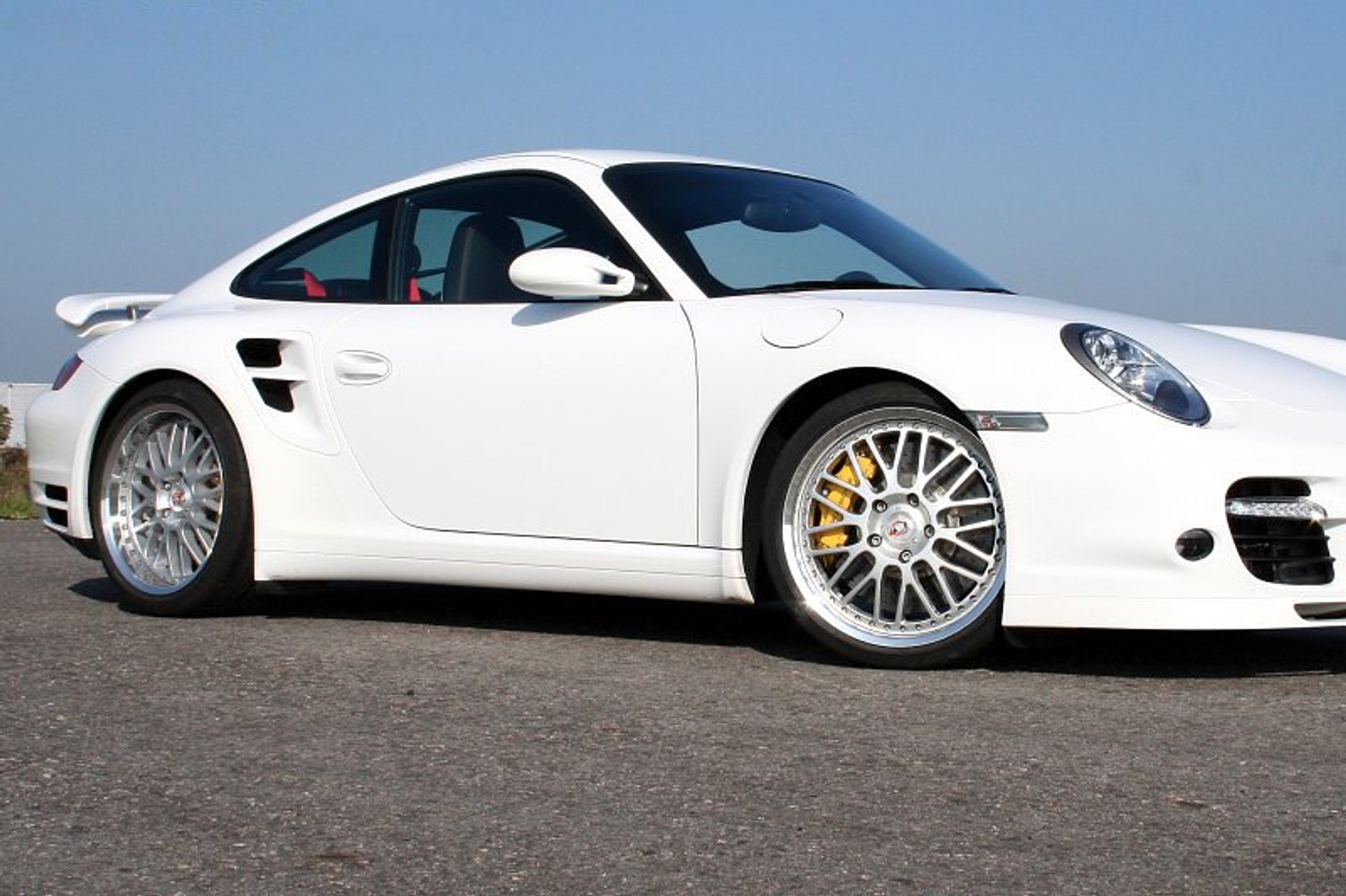 Cargraphic 911 Turbo: cztery poziomy nirwany