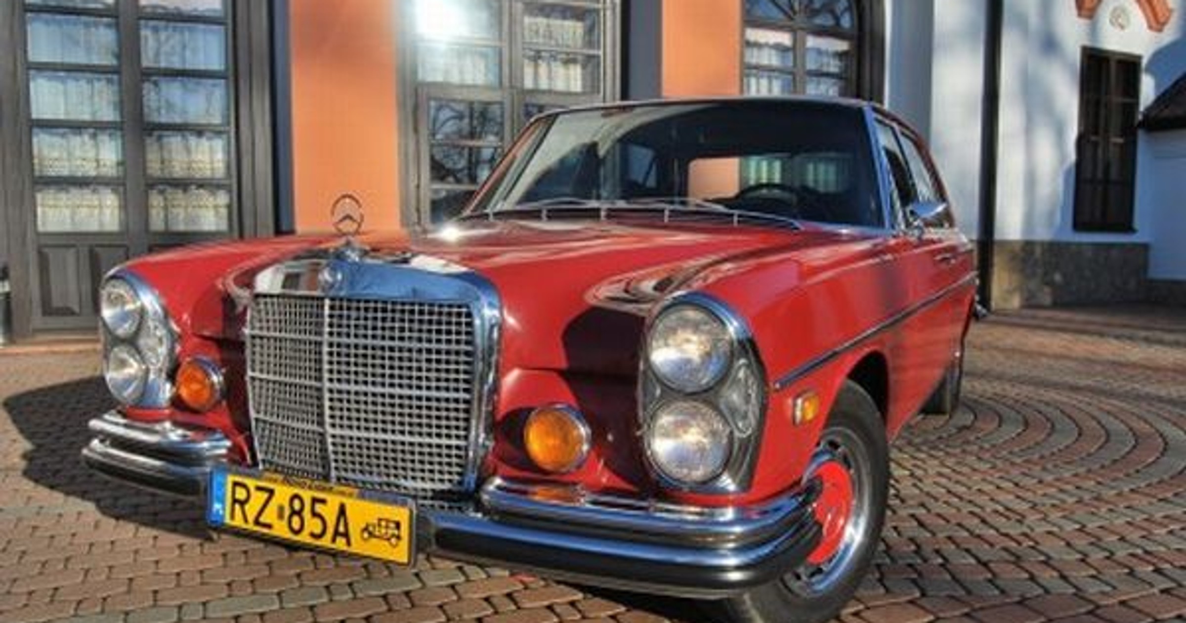 Mercedes W109
