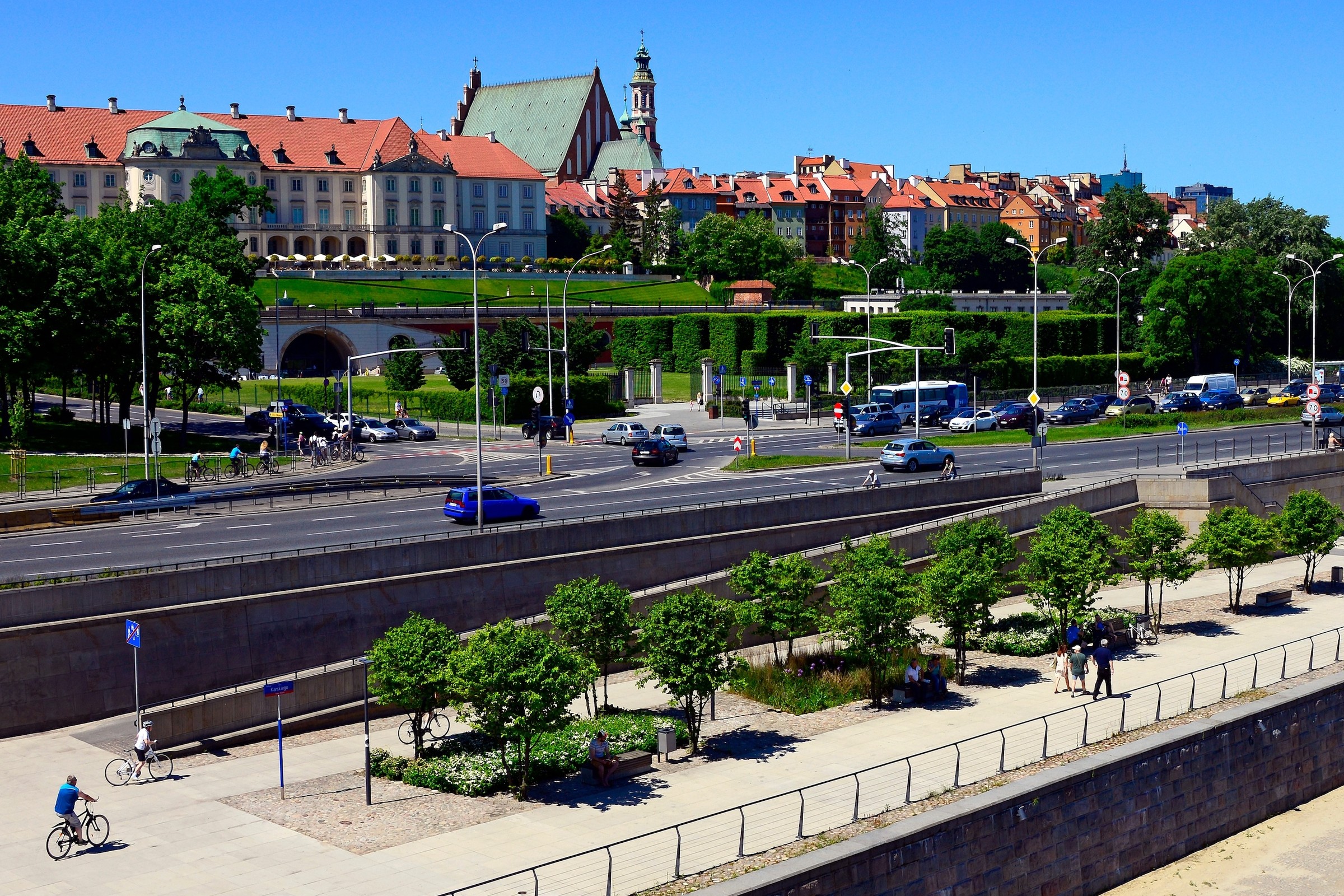 Główna arteria Warszawy zamknięta na dobę. Powodem defilada wojskowa