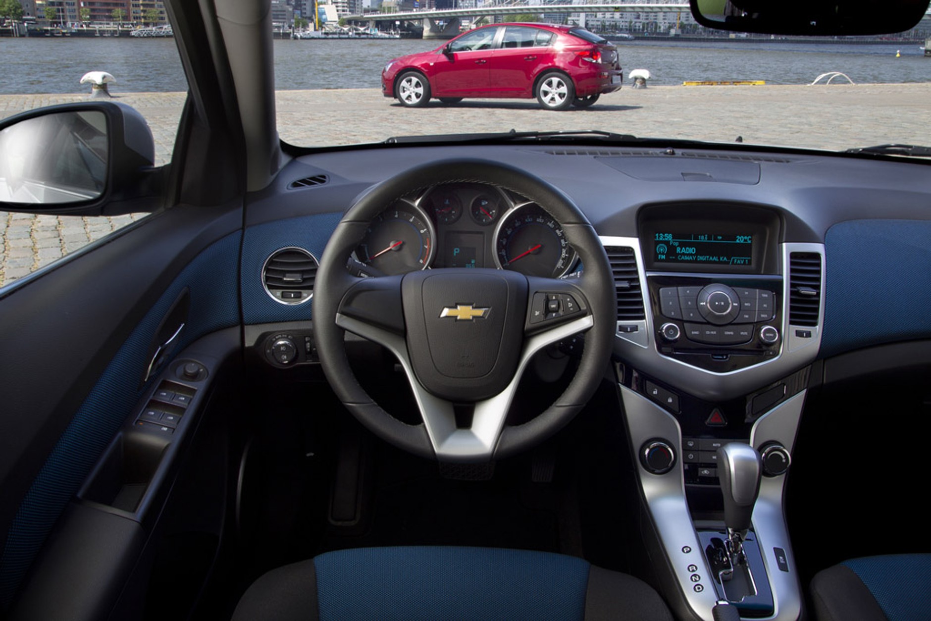 Chevrolet Cruze 5d: to bardzo zgrabna sztuka