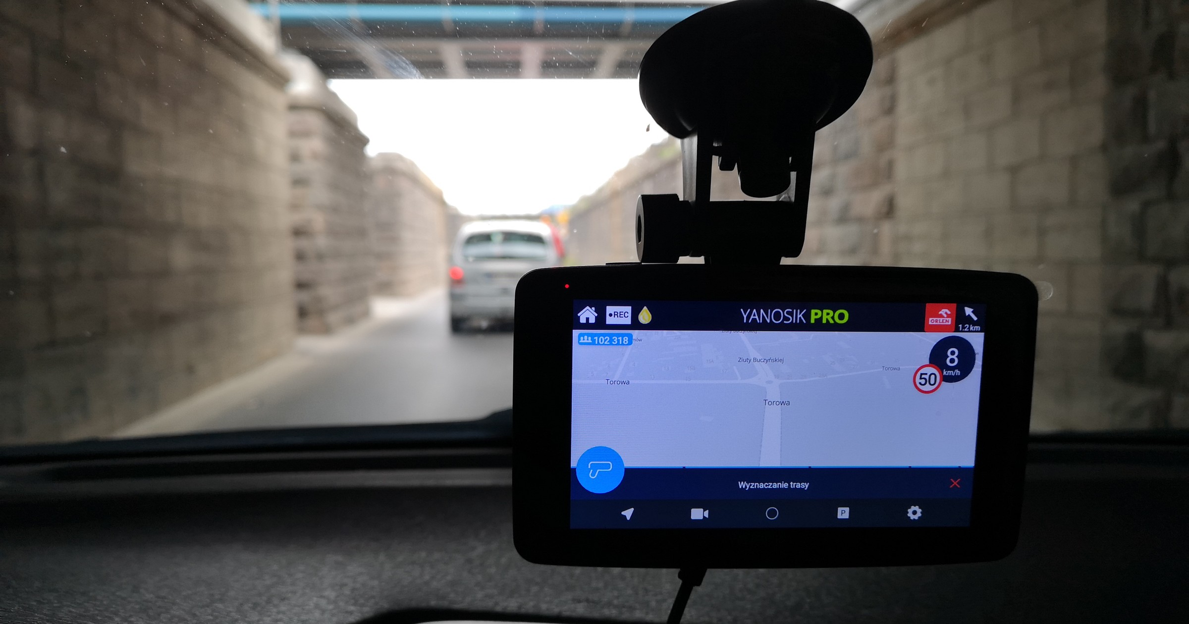Yanosik Pro