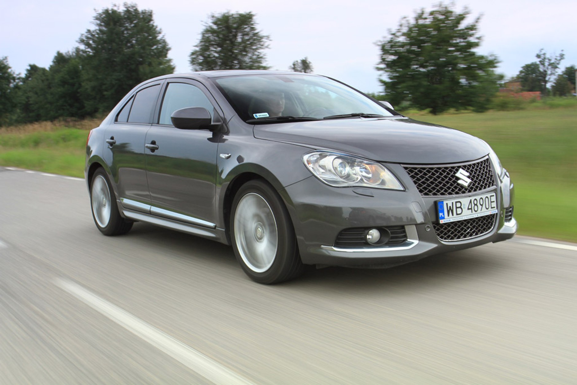 Suzuki Kizashi: alternatywa w klasie średniej