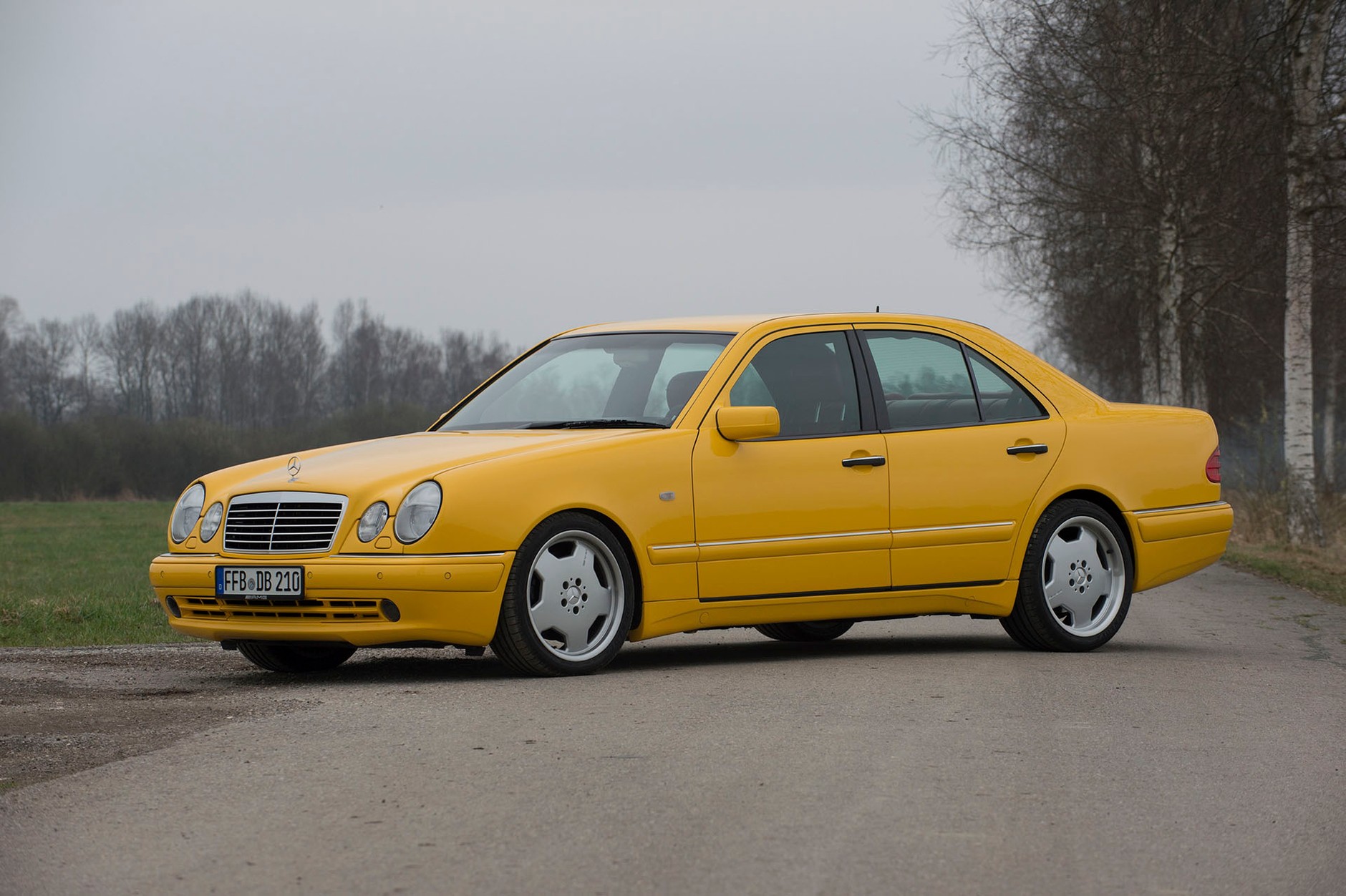 Mercedes W210 E50 AMG - jeśli okular to tylko taki!