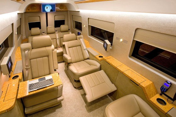 Mercedes Sprinter: biuro w vanie