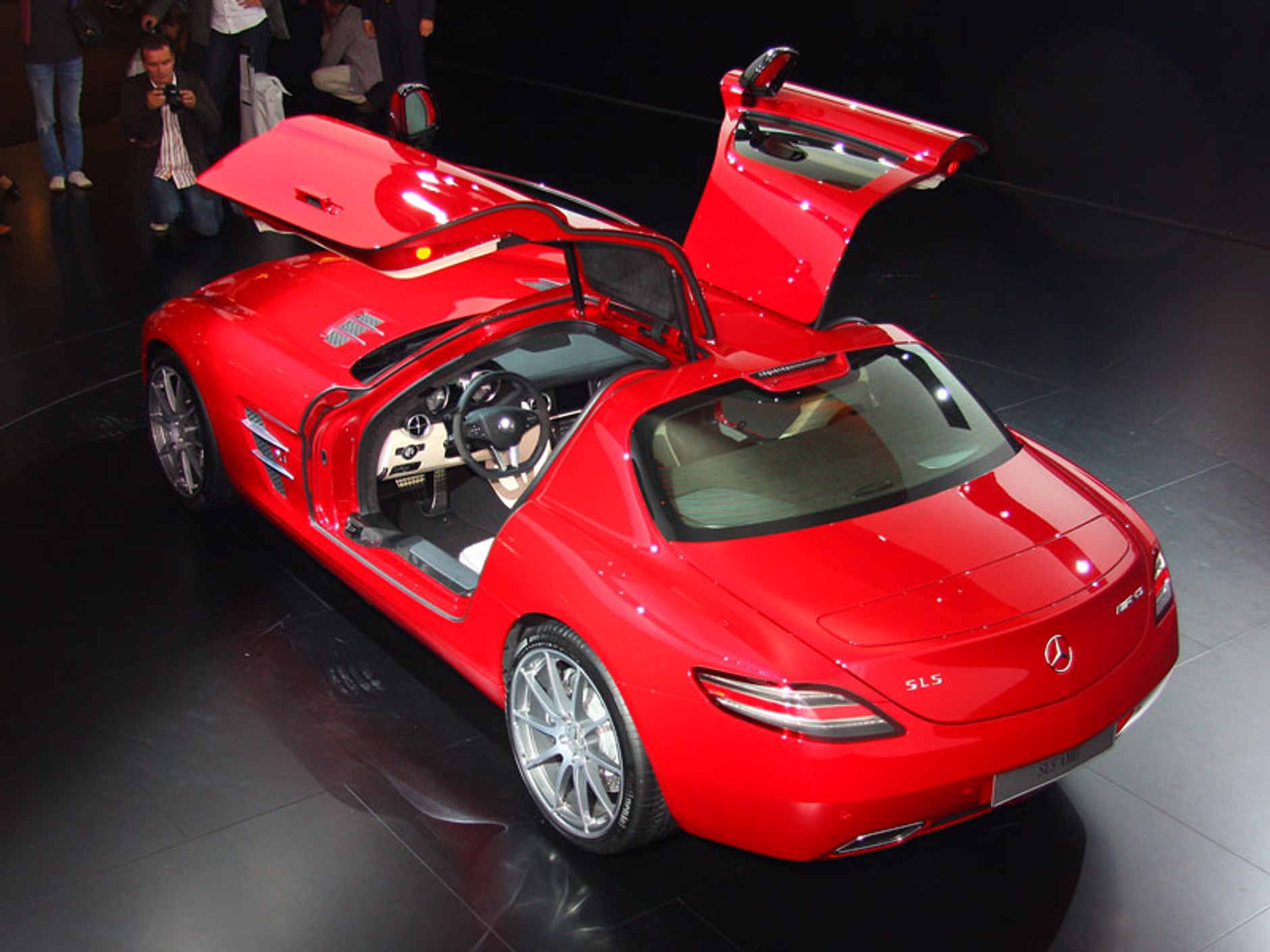 IAA Frankfurt 2009: Mercedes-Benz SLS AMG – Gullwing XXI wieku, pierwsze wrażenia