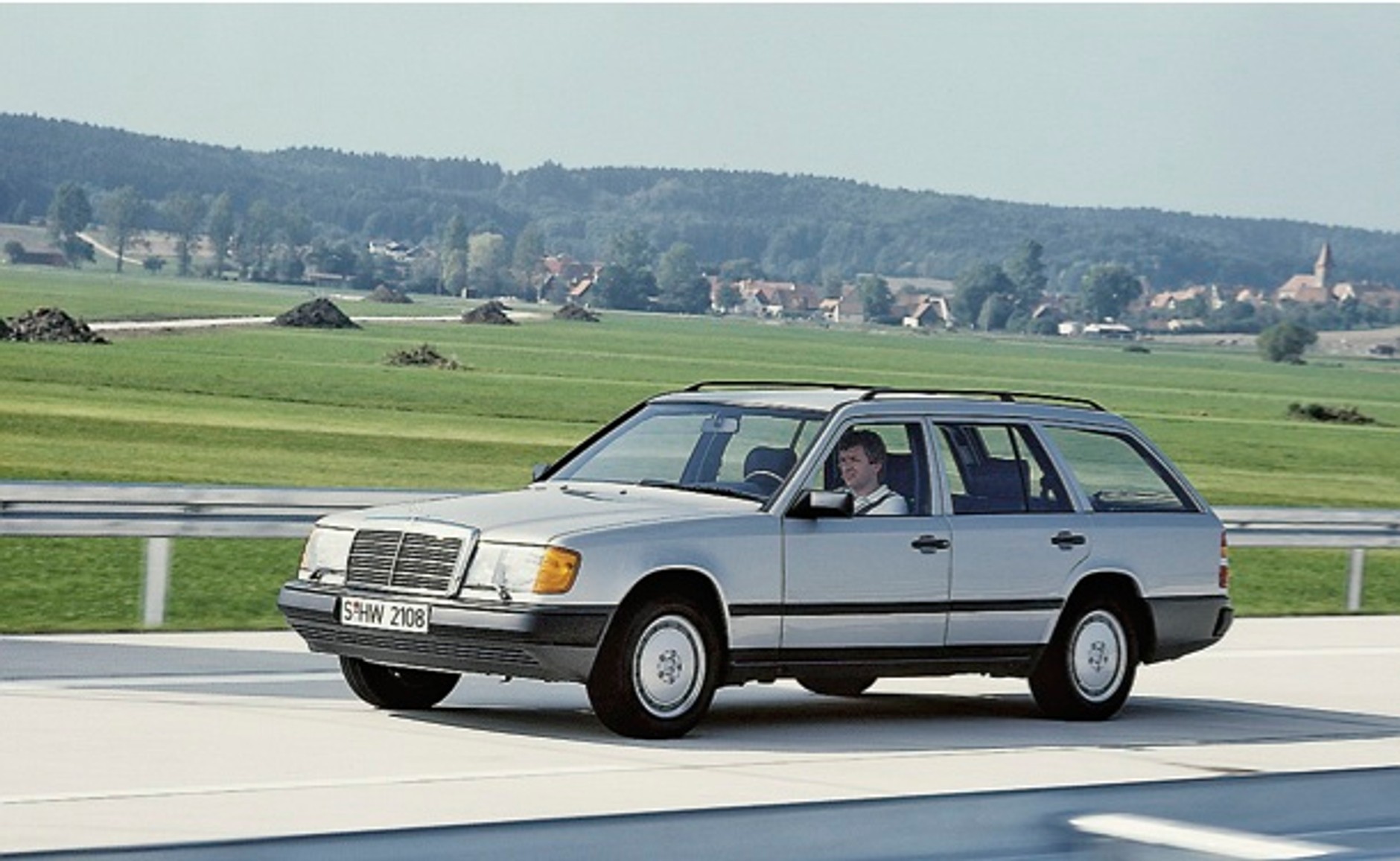 Mercedes-Benz W124