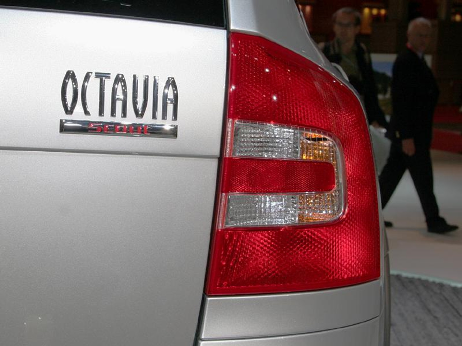 Paryż na żywo: fotogaleria z targów – Skoda Octavia Scout i Skoda Joyster