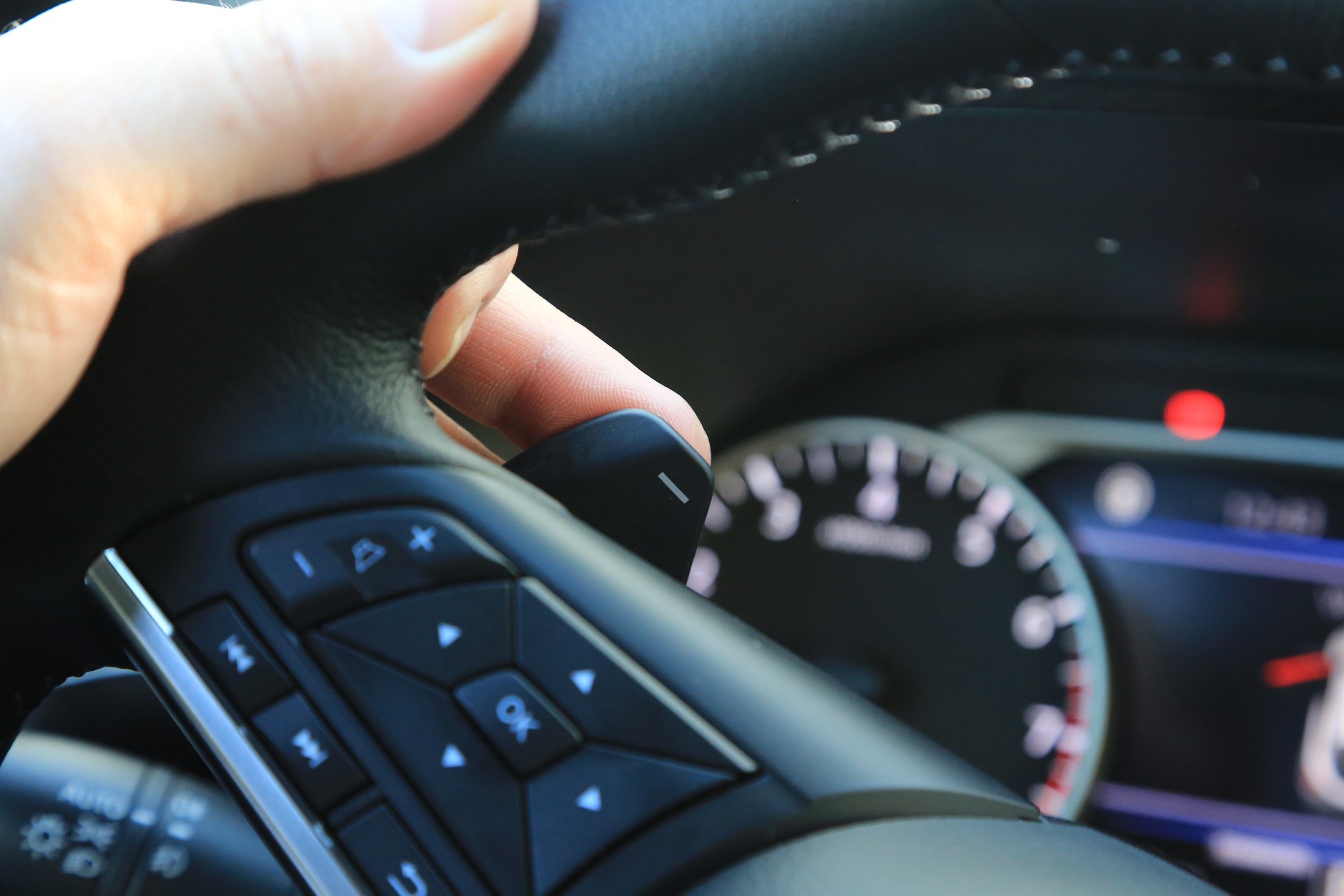 Nissan Juke 1.0 DIG-T DCT7