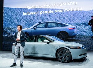 Sony i Honda zaprosiły do zabawy autami jeszcze Microsoft. Tesla zagrożona?