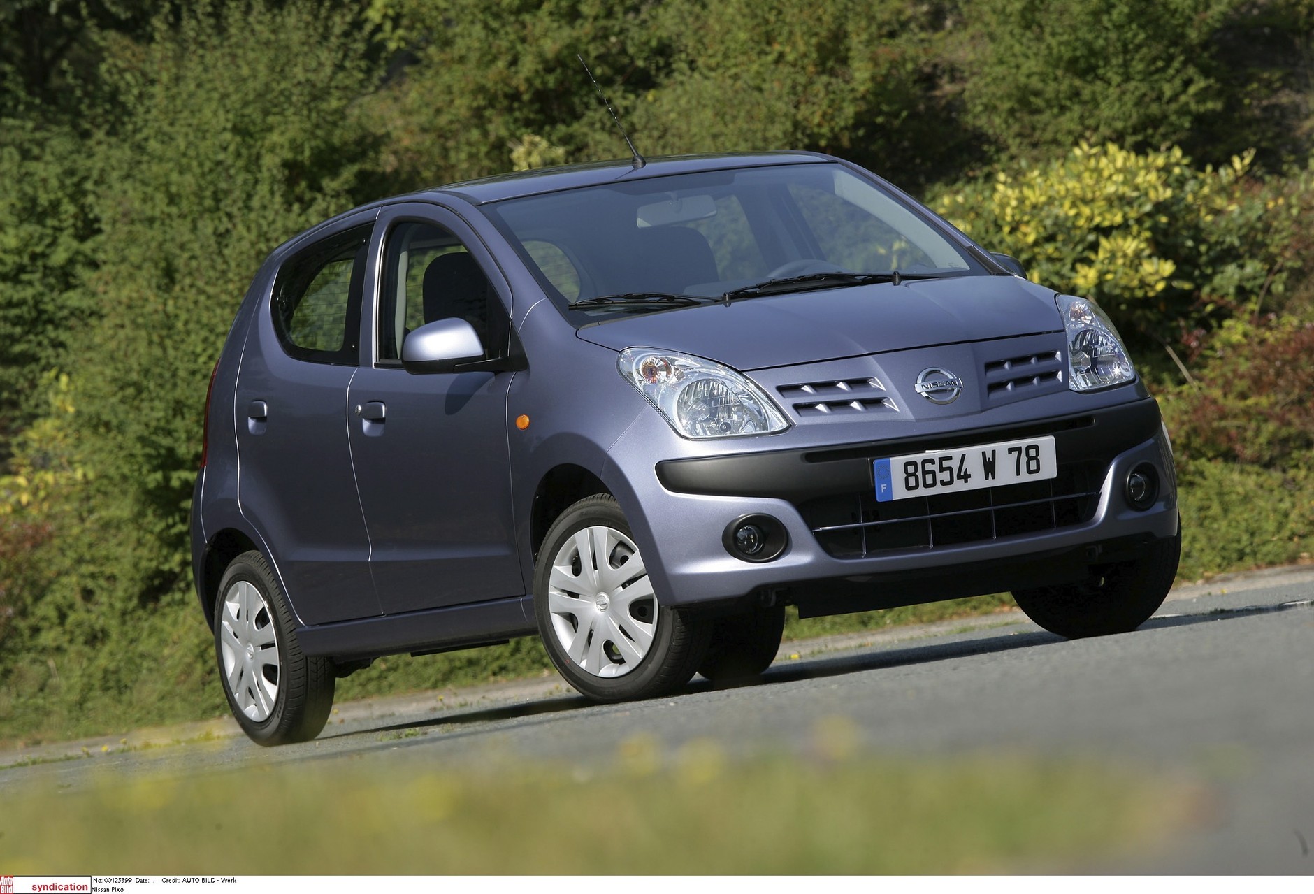 Nissan Pixo