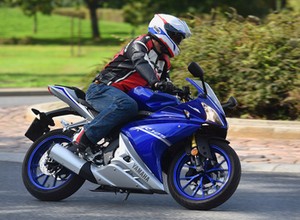 Yamaha YZF-125 - mały, ale jaki dojrzały