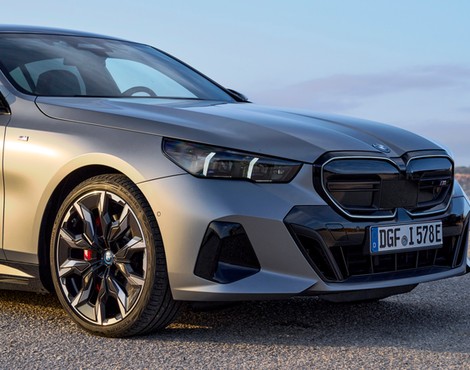 BMW i5