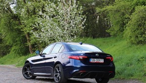 Alfa Romeo Giulia 2.0 Veloce - to jest uczucie | TEST