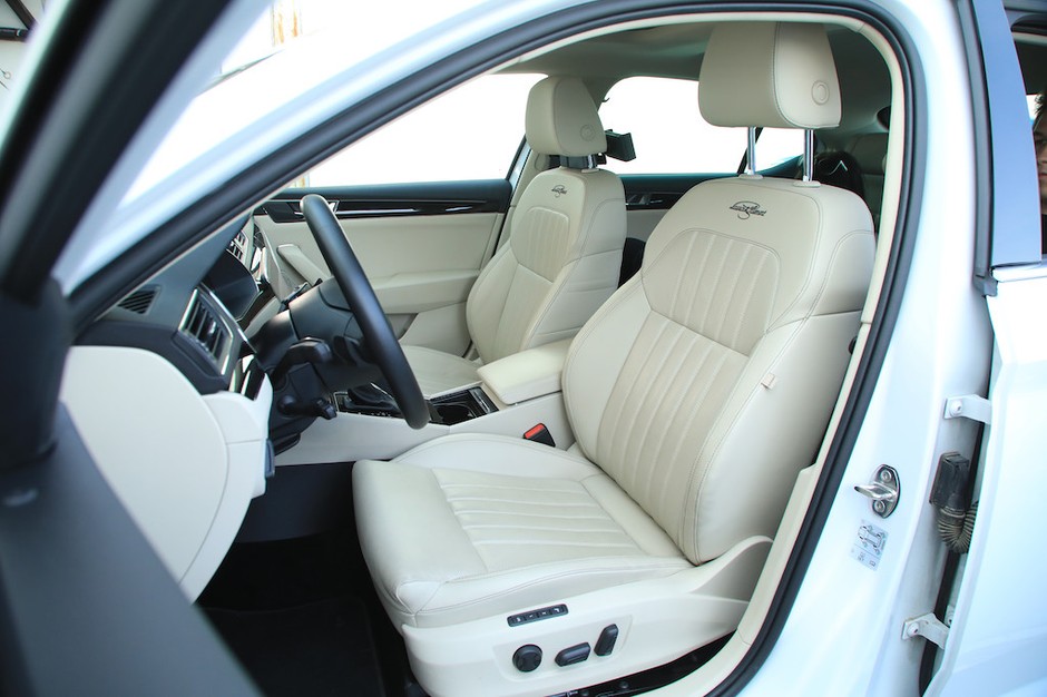 Skoda Superb Hybrid