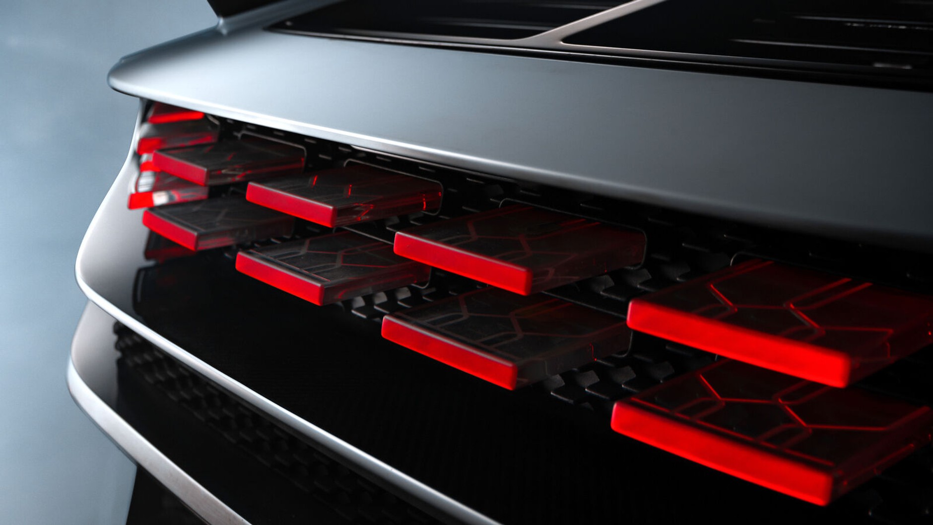 Bugatti Centodieci na testach w komorze klimatycznej