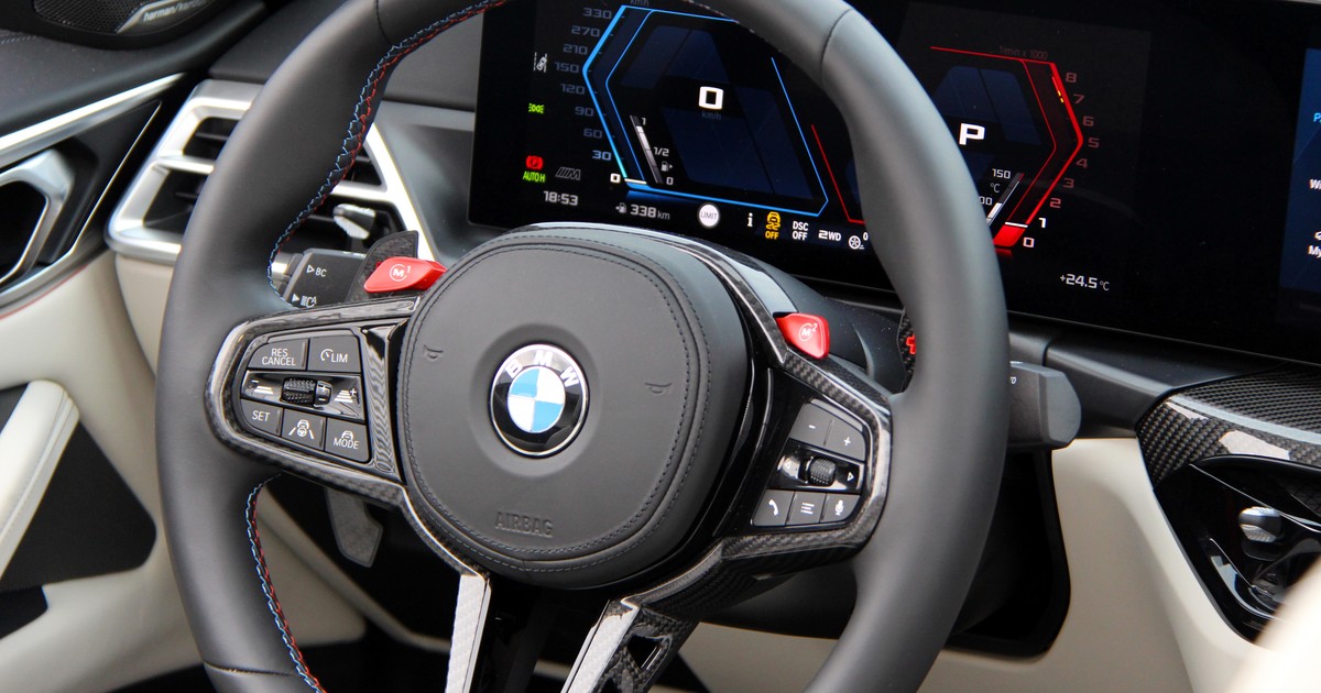Kokpit BMW M4 (zdj. ilustracyjne)