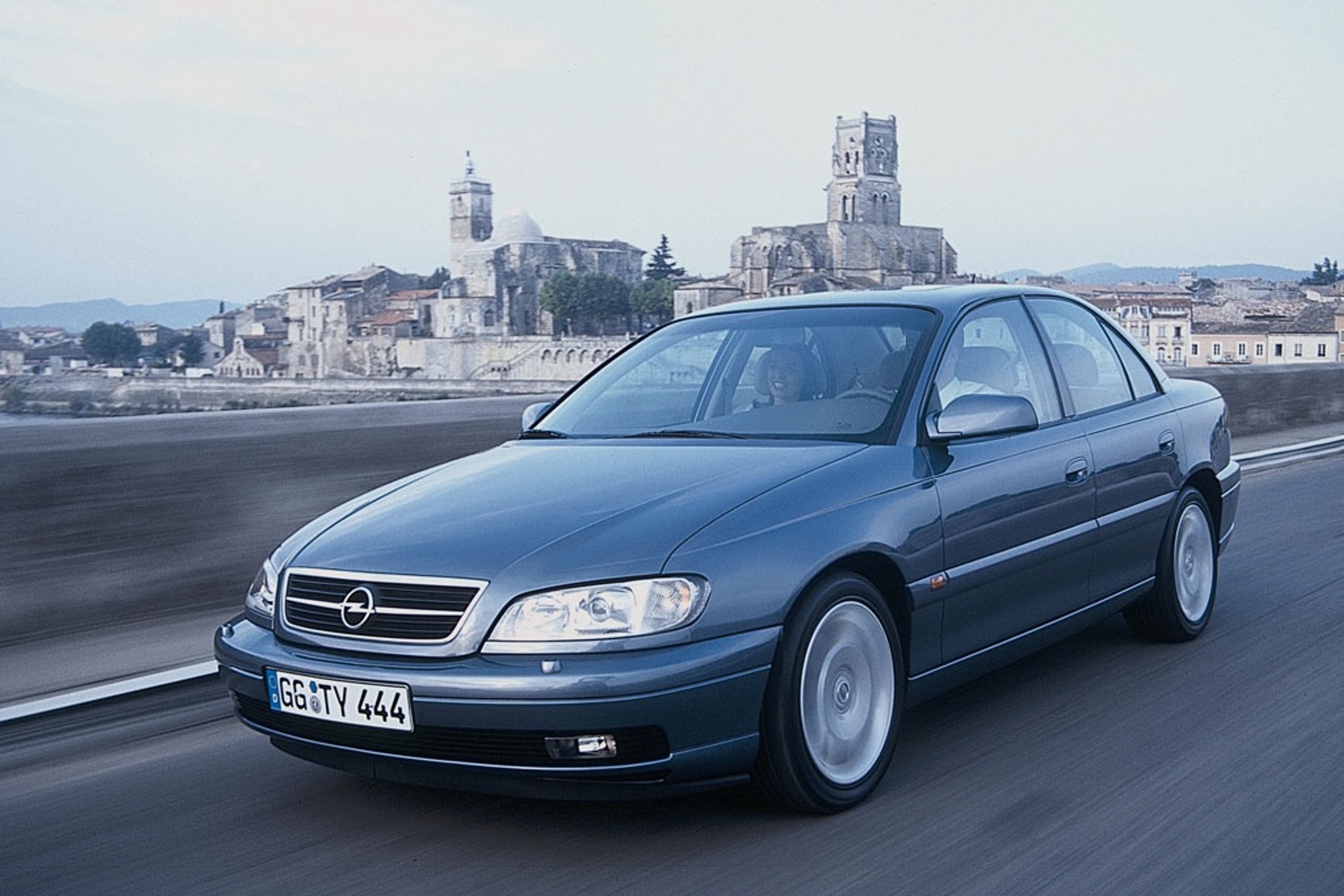 Opel Omega