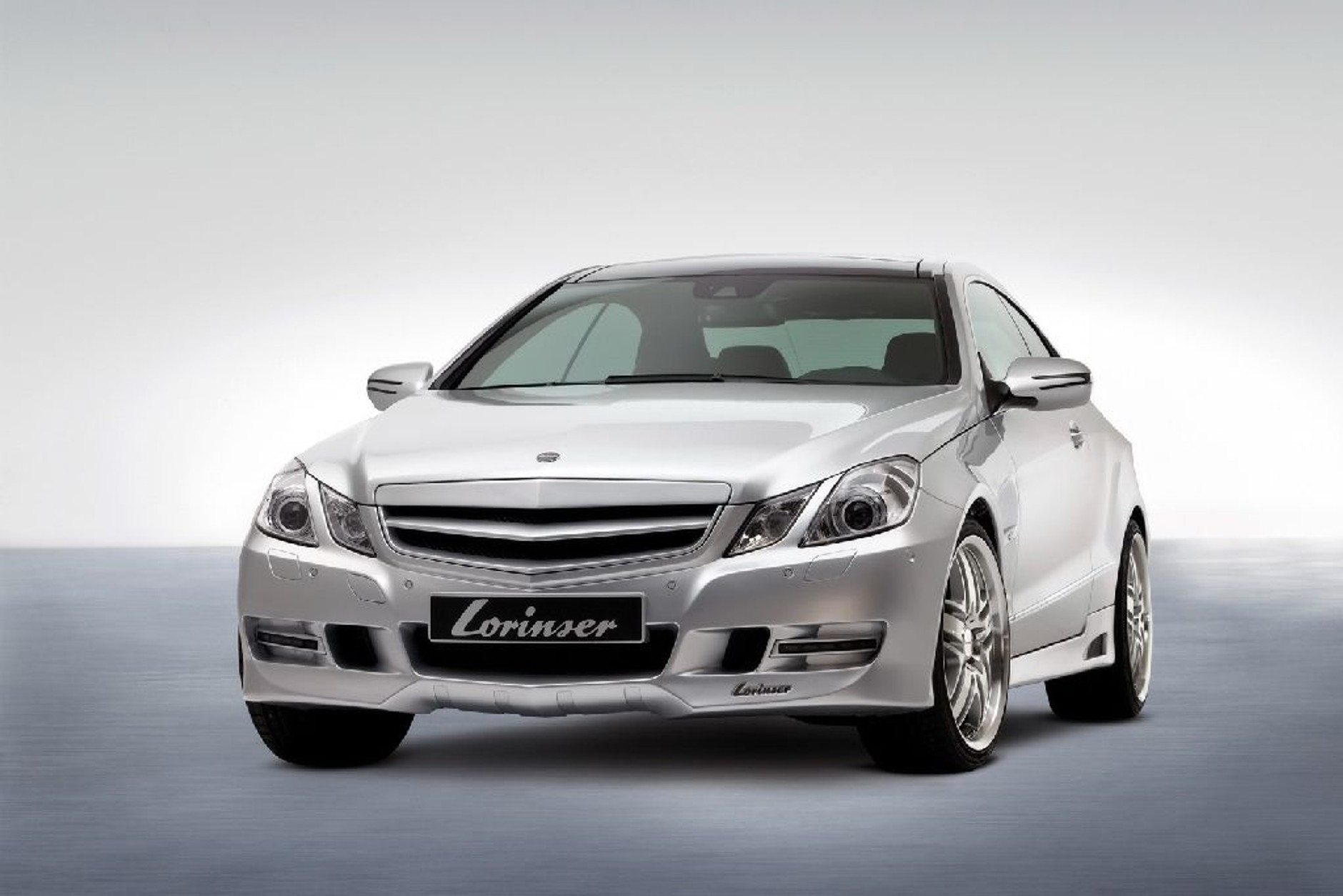 Mercedes Klasy E - Tuningowane coupe od Lorinsera