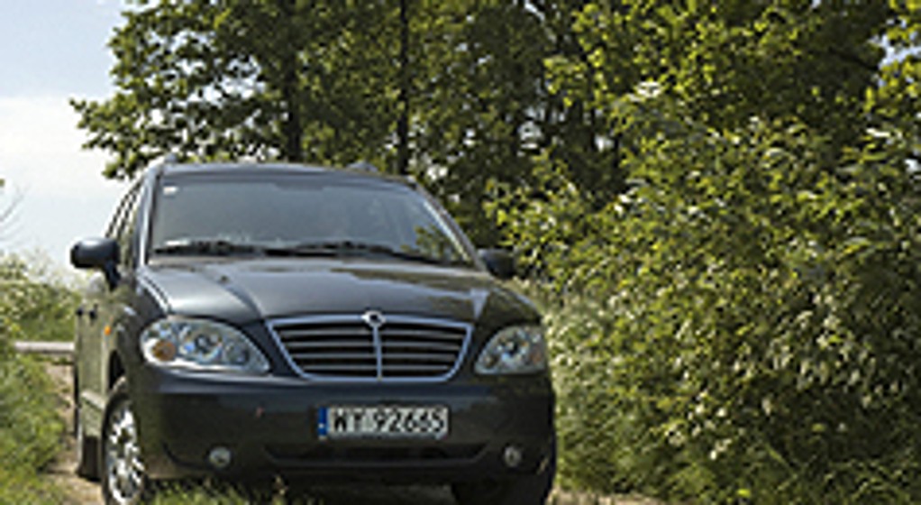 Ssangyong Rodius 2.7 XDi Premium - Rodzinnie w teren
