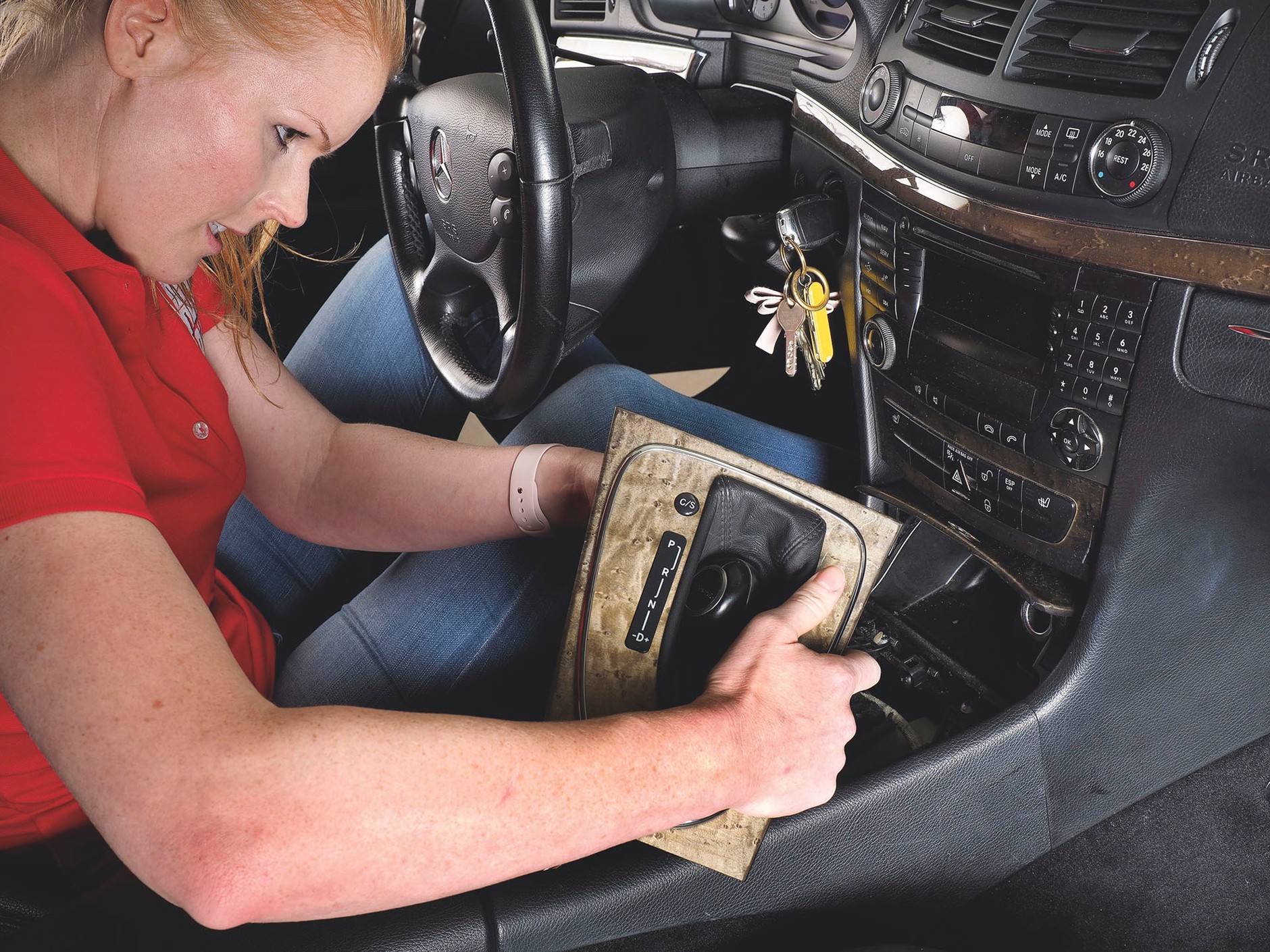 Zestaw głośnomówiący bluetooth, czyli zrób to sam