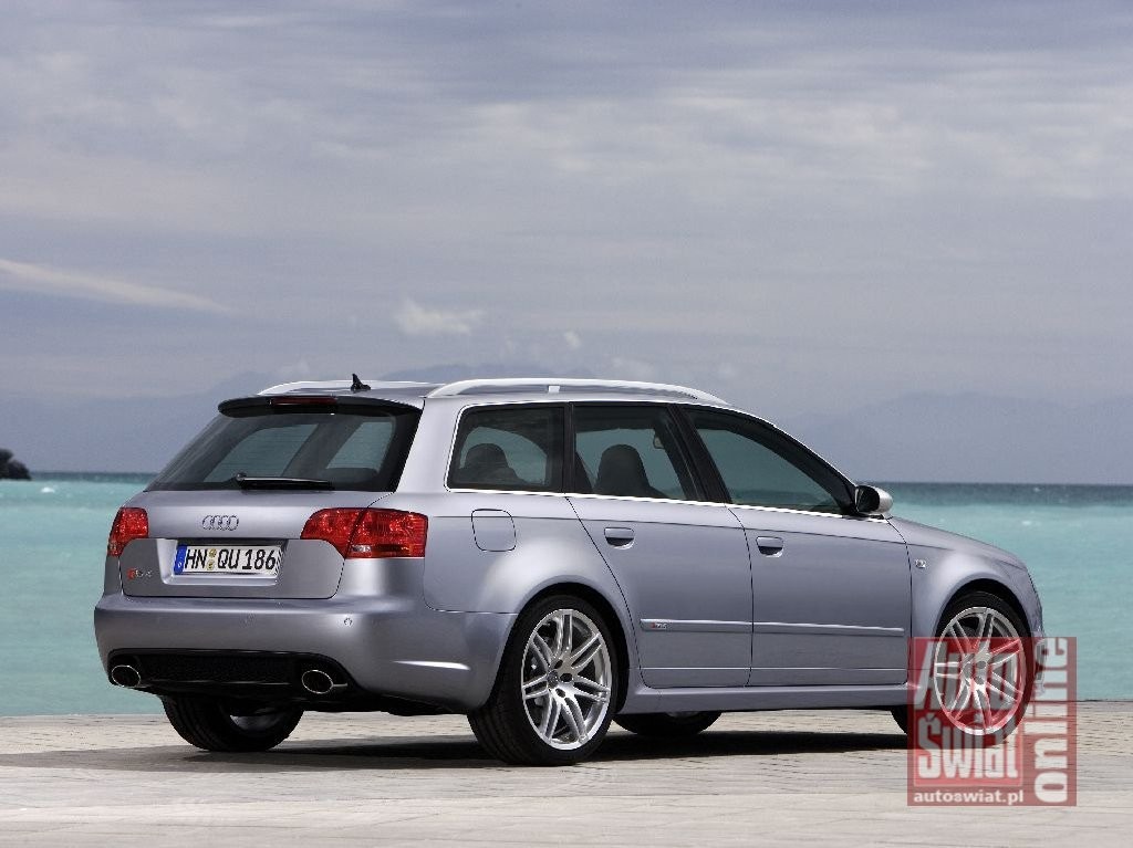Audi RS4