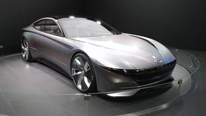 Hyundai prosto z Paryża: od benzyny po wodór