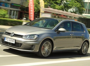 VW Golf GTD test