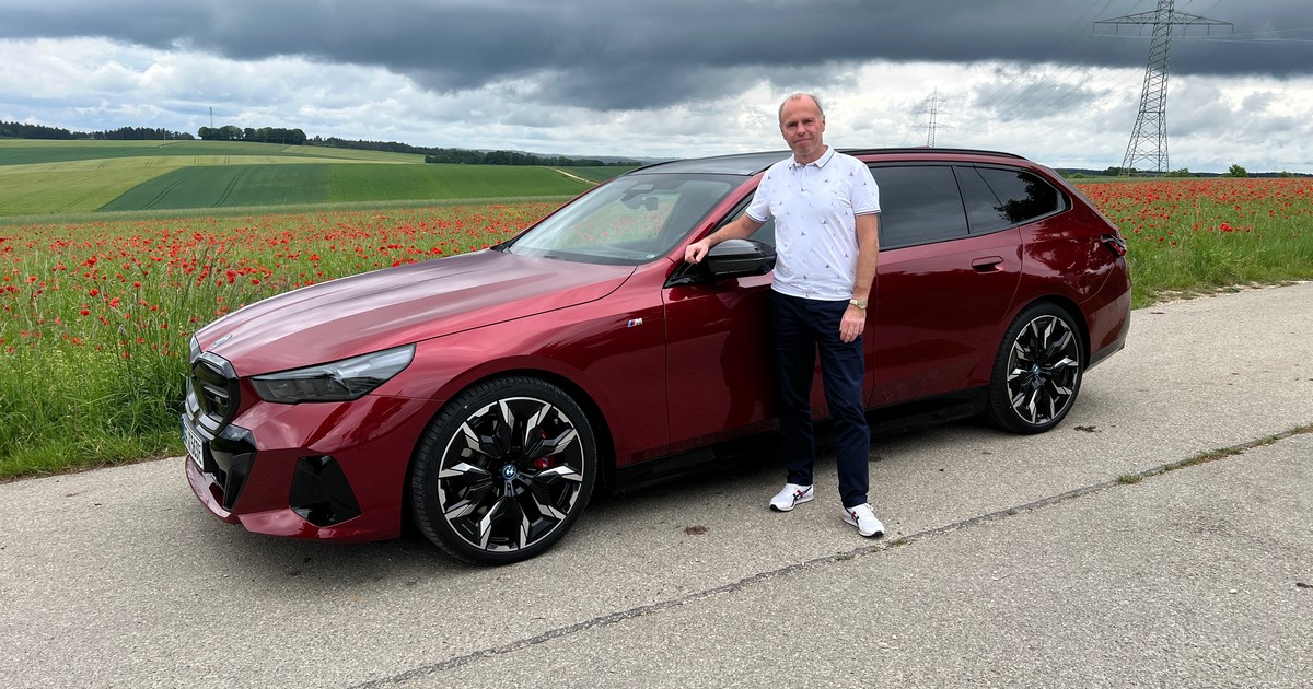 BMW i5 Touring