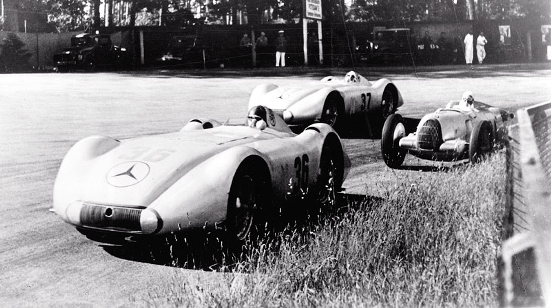 Mercedes-Benz: srebrne strzały w okresie przedwojennym