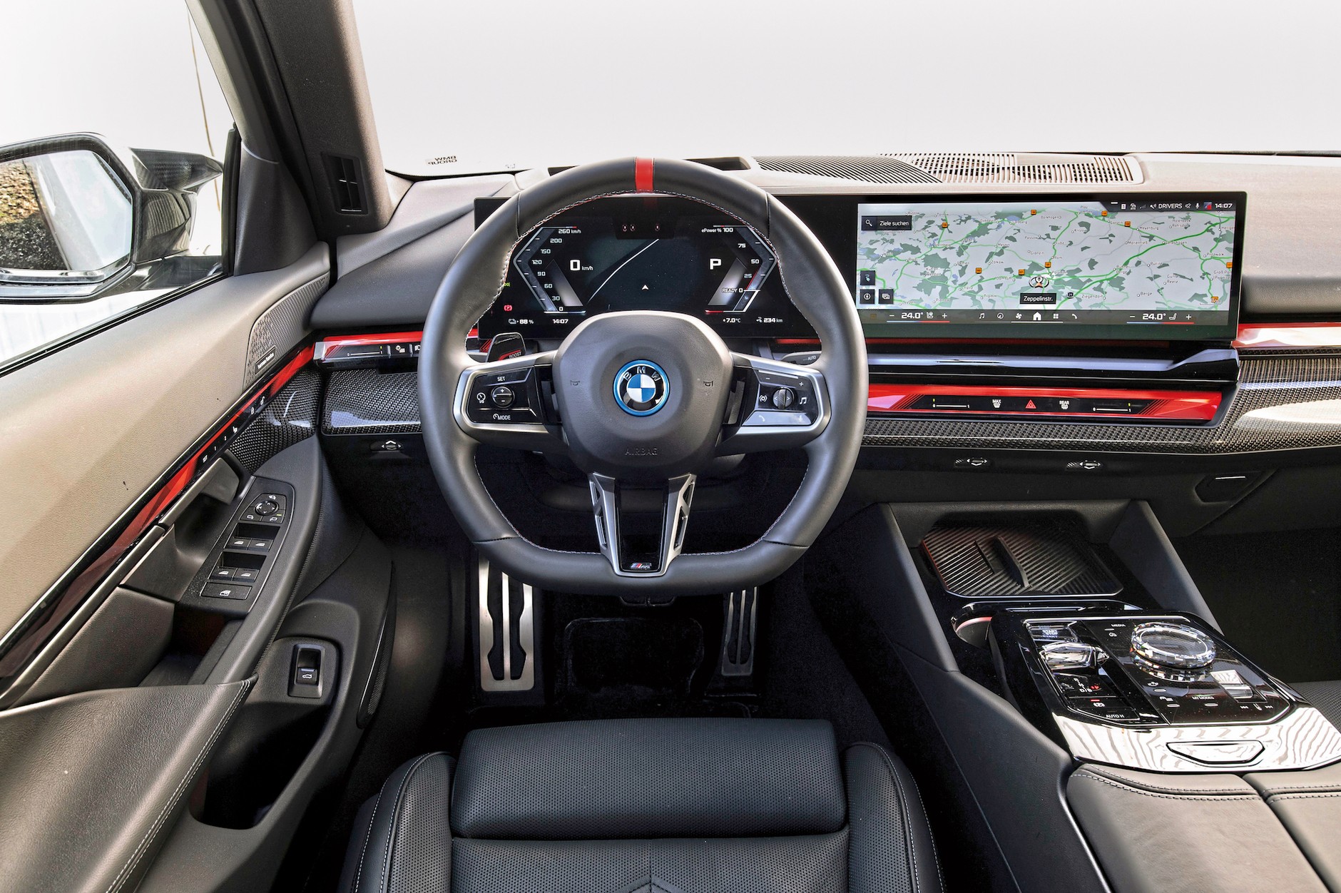 BMW i5