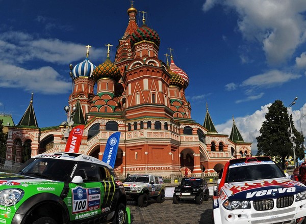 Hołowczyc drugi w Silk Way Rally