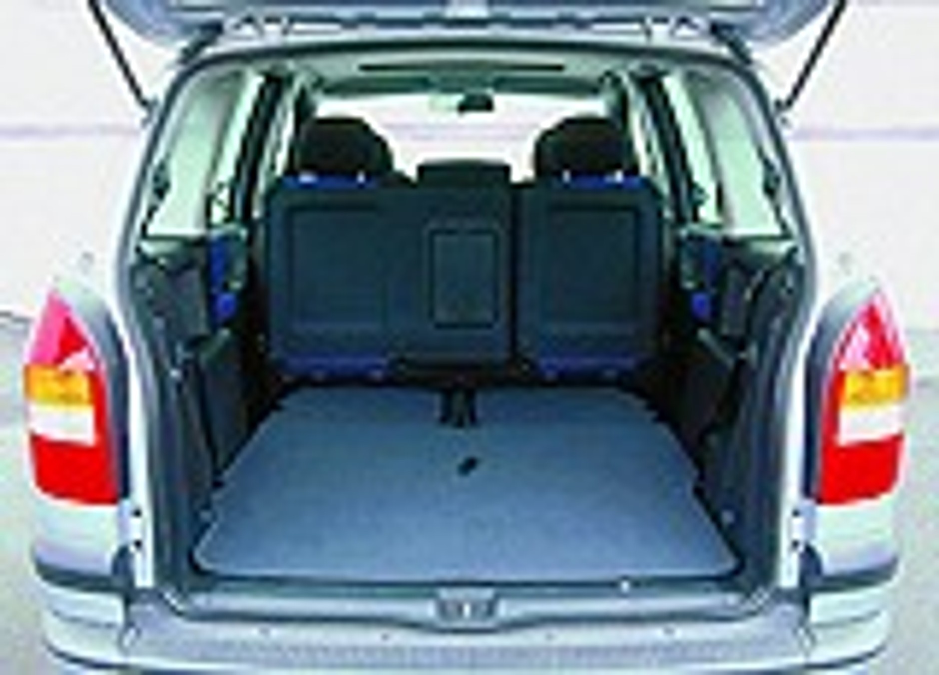 Pojemny, uniwersalny, uparty