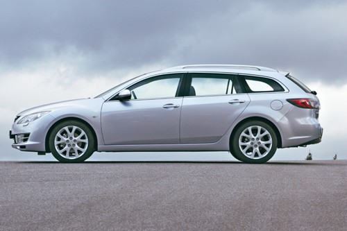 Mazda 6, Opel Vectra, Renault Laguna Ford Mondeo - Oto cztery rasowe kombi