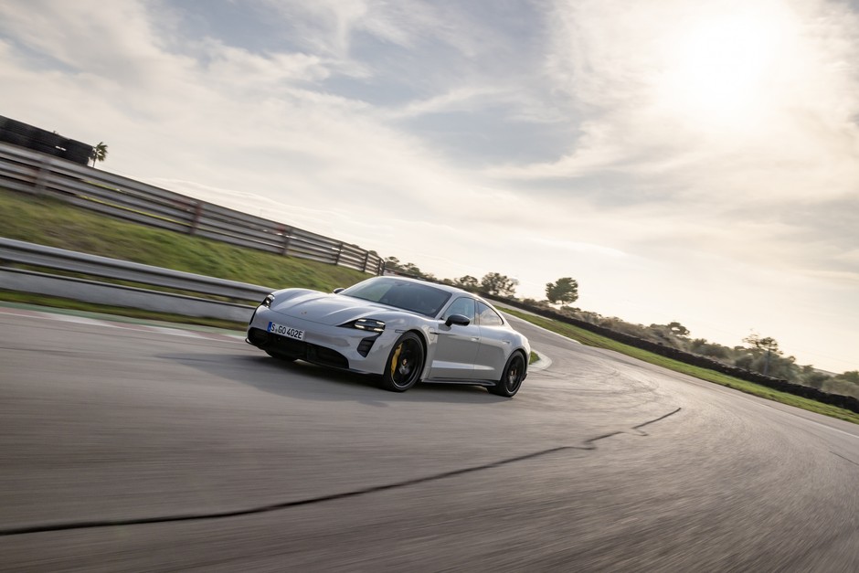 Porsche Taycan GTS