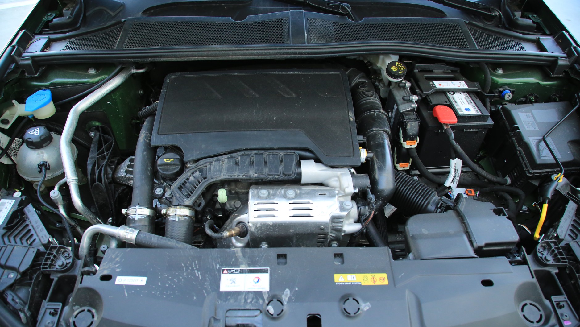 Peugeot 308 1.2 PureTech M6