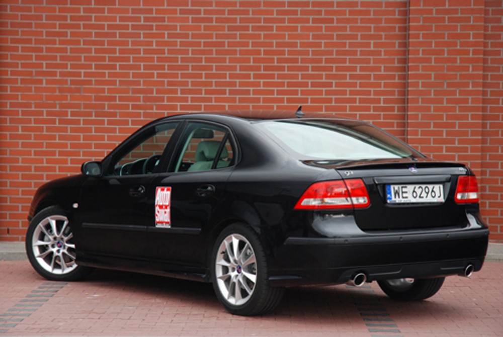 Saab 9-3 aero - Dyskretne turbo