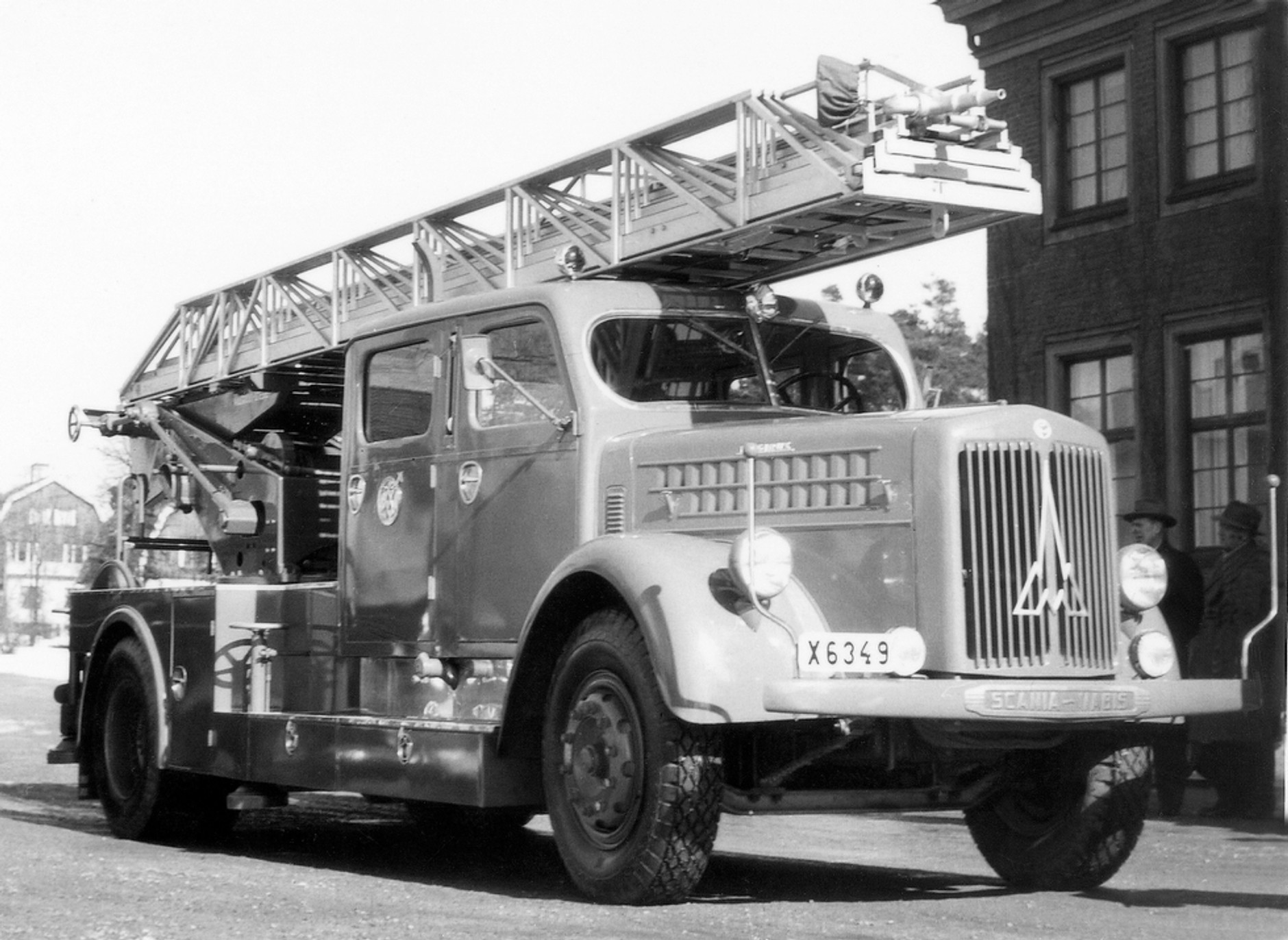 100 lat wozów strażackich Scania