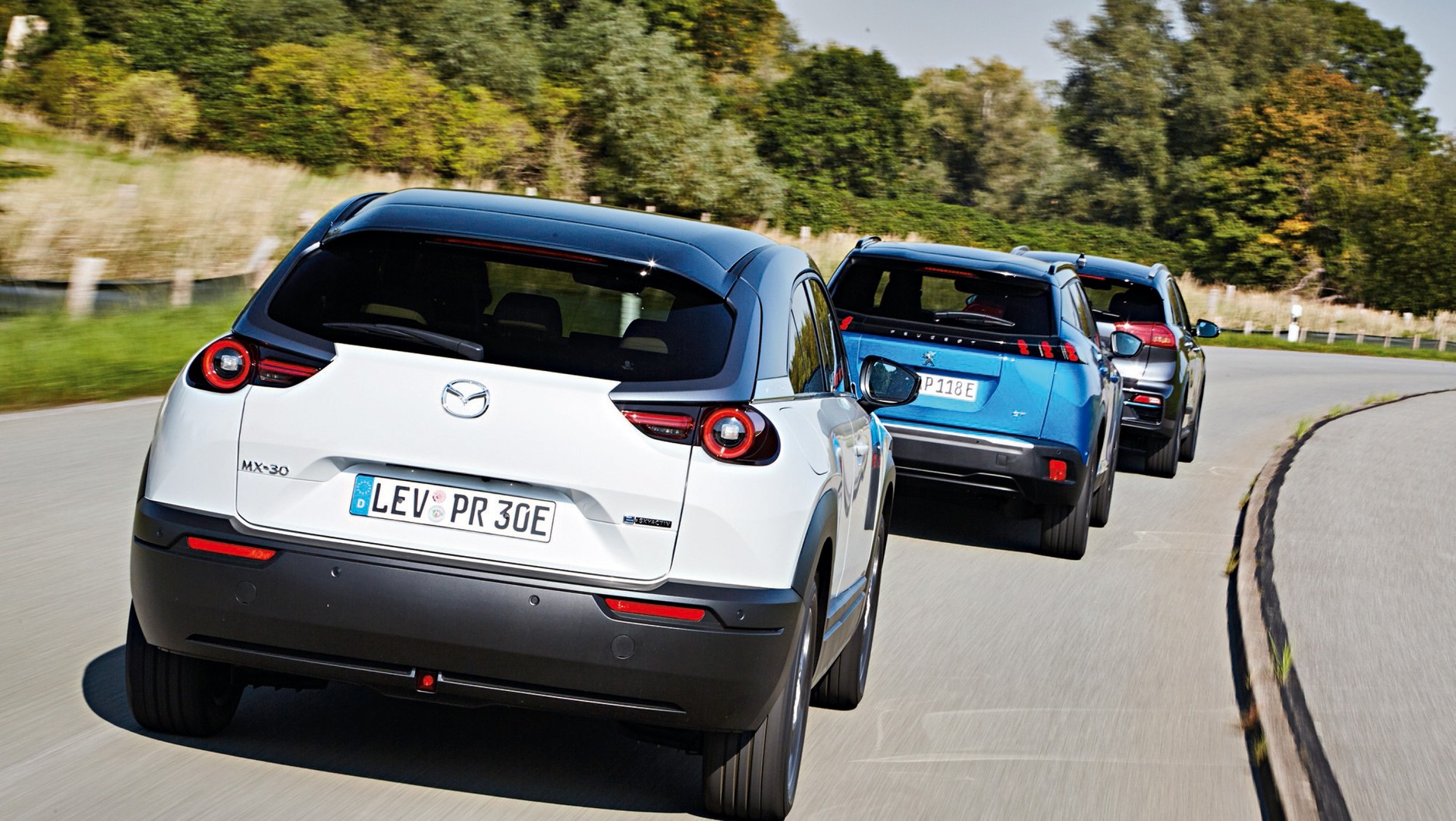 Porównanie samochodów elektrycznych: Kia e-Niro, Mazda MX-30 i Peugeot e-2008