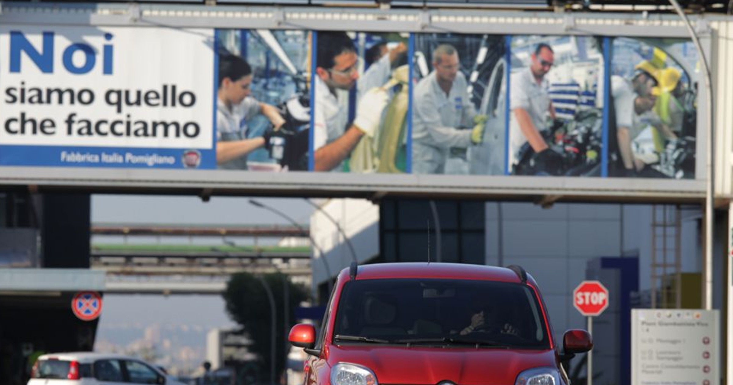 Kto sprzedaje nowe auta po atrakcyjnych cenach?