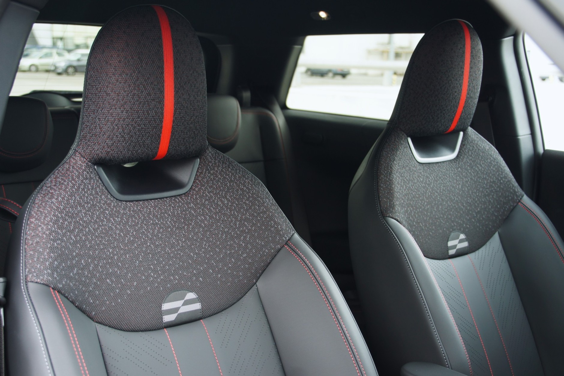 Mini John Cooper Works E (JCW)