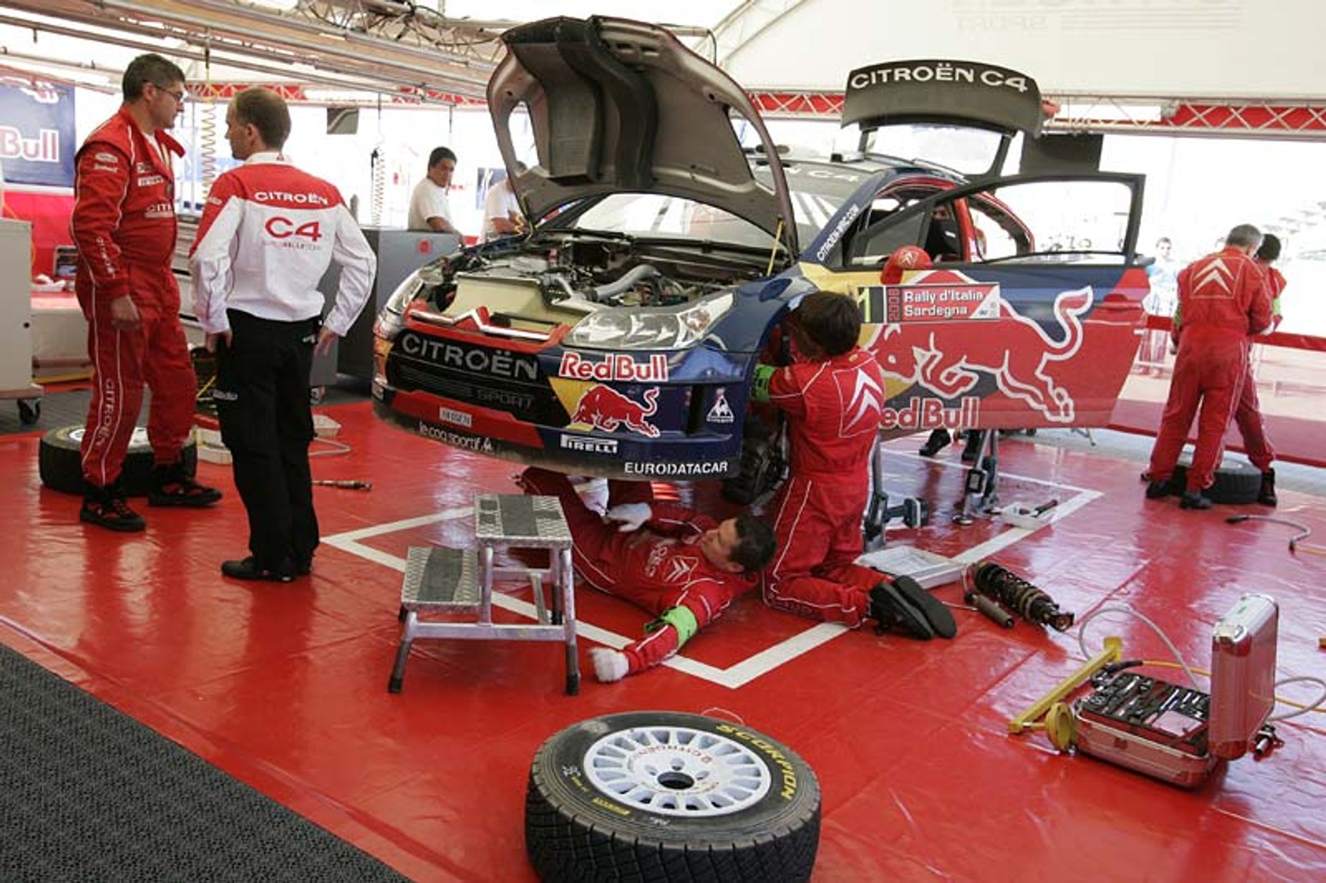 Rajd Włoch 2008: trudny sukces Mistrzów Świata (relacja z 3. etapu)