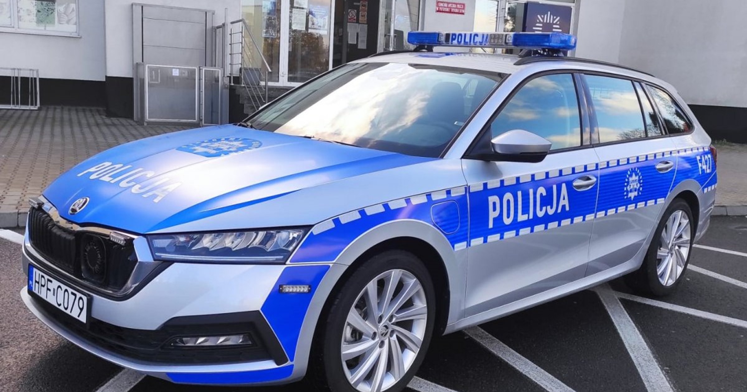 radiowóz policja