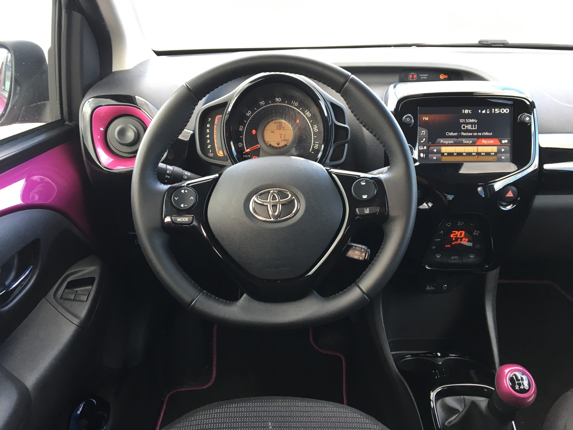 Toyota Aygo po liftingu – teraz prowadzi się znacznie lepiej | Test