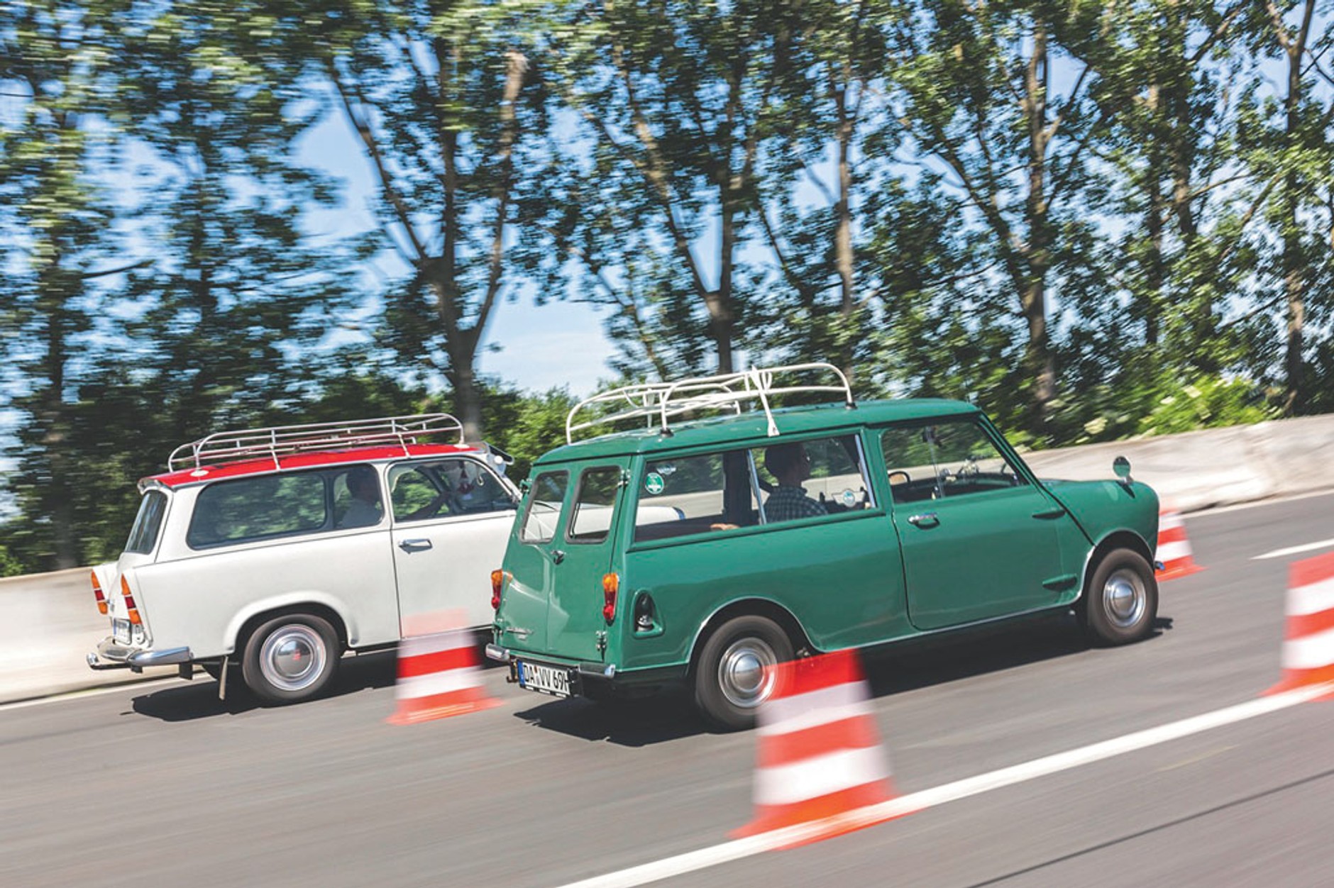 Trabant 601 Universal kontra Mini Traveller - dwusuw z NRD czy Mini-maluch?