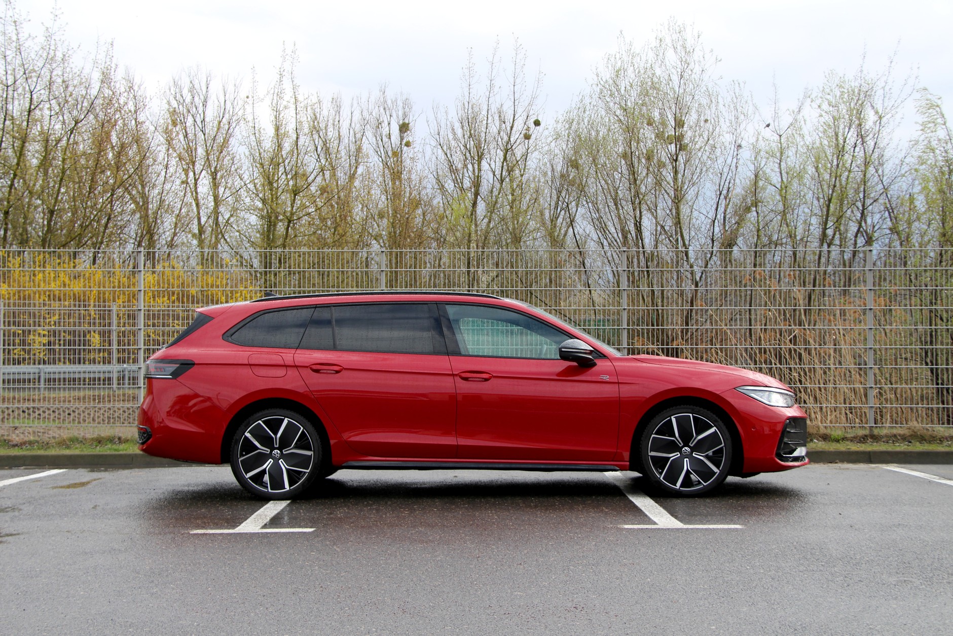 Volkswagen Passat 2.0 TDI R-Line Plus